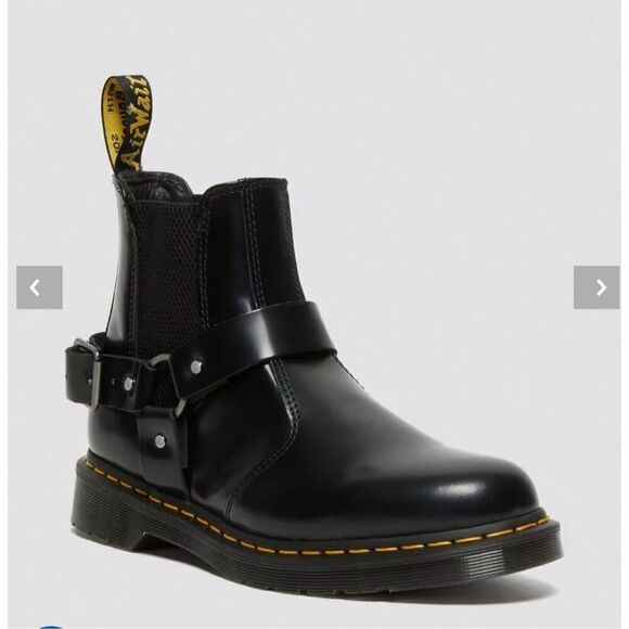 DR MARTENS NWB WINCOX Smooth Leather Buckle Boots - Picture 1 of 12